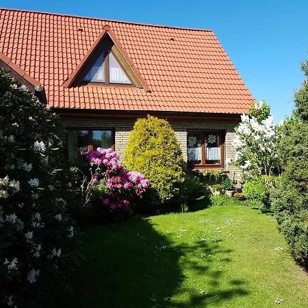 بيت للعطل Ferienhaus Sanderbusch