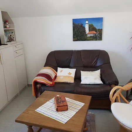 Ferienhaus Sanderbusch ساندي